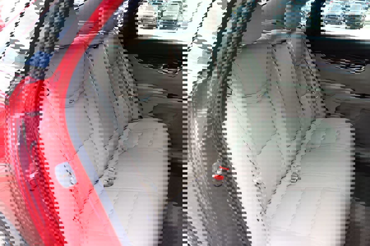 Used 2014 Cadillac XTS Premium image 41