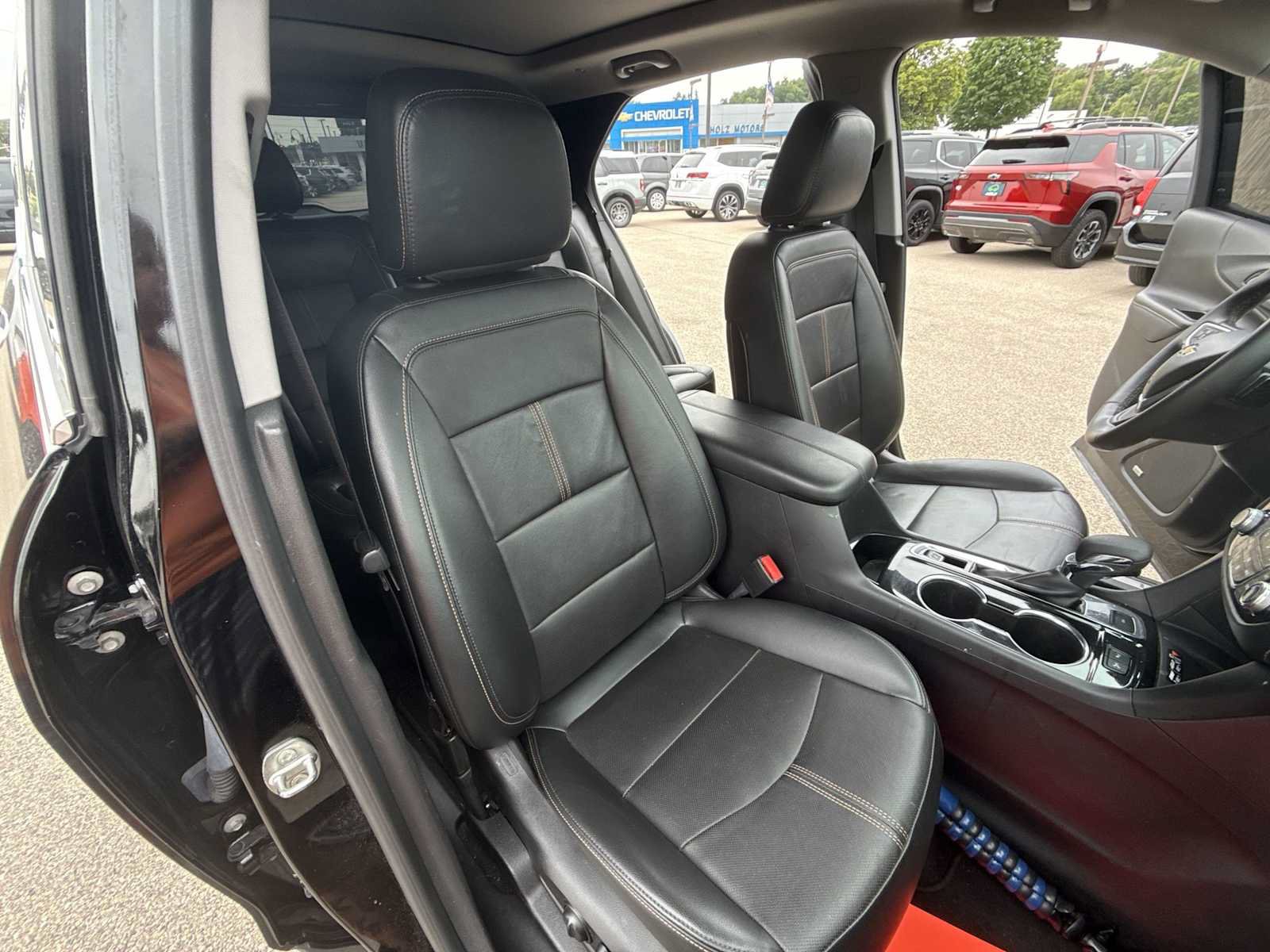Certified 2023 Chevrolet Equinox Premier AWD/4WD image 29