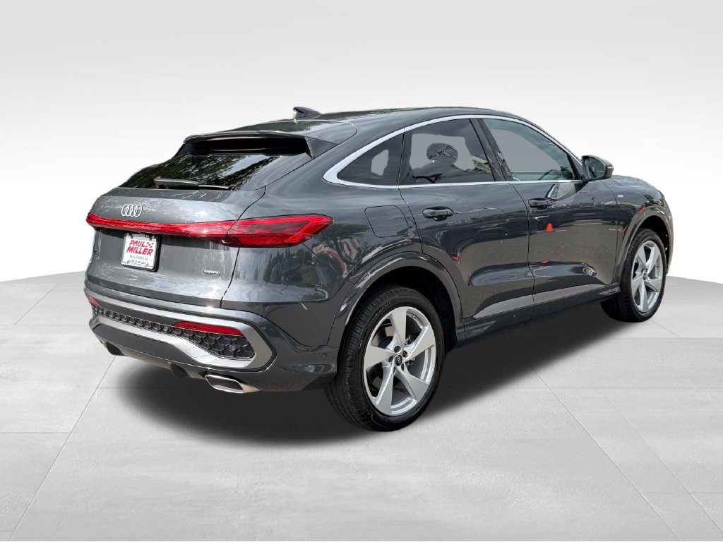 Used 2025 Audi Q5 Premium Plus AWD/4WD image 9