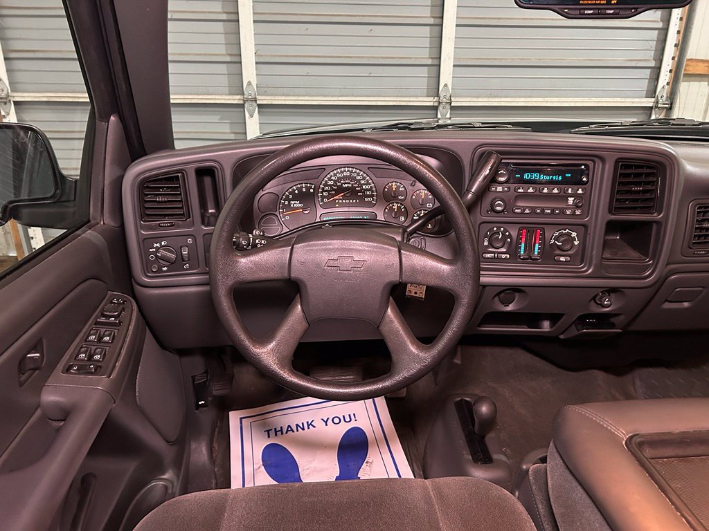 Used 2006 Chevrolet Silverado 1500 LS w/ Chrome Exterior Package AWD/4WD image 19