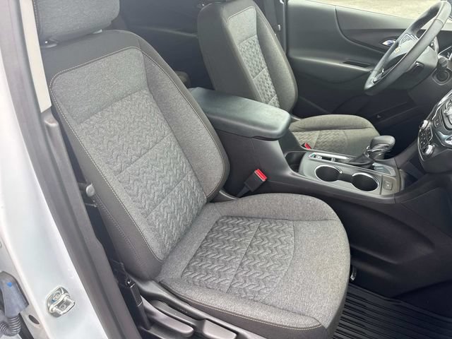 Used 2024 Chevrolet Equinox LT FWD image 24