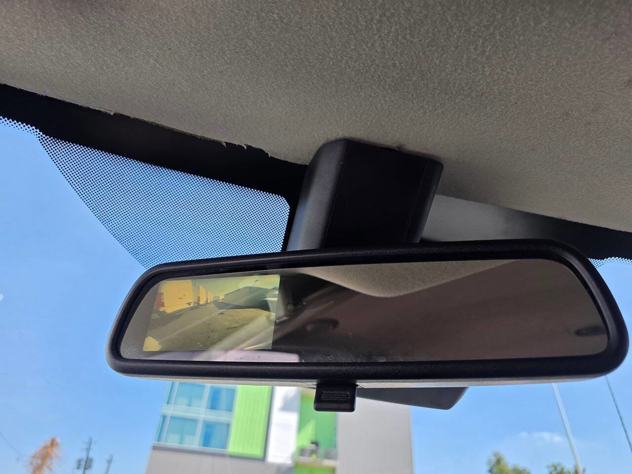 Used 2020 Chevrolet Express 3500 RWD image 9