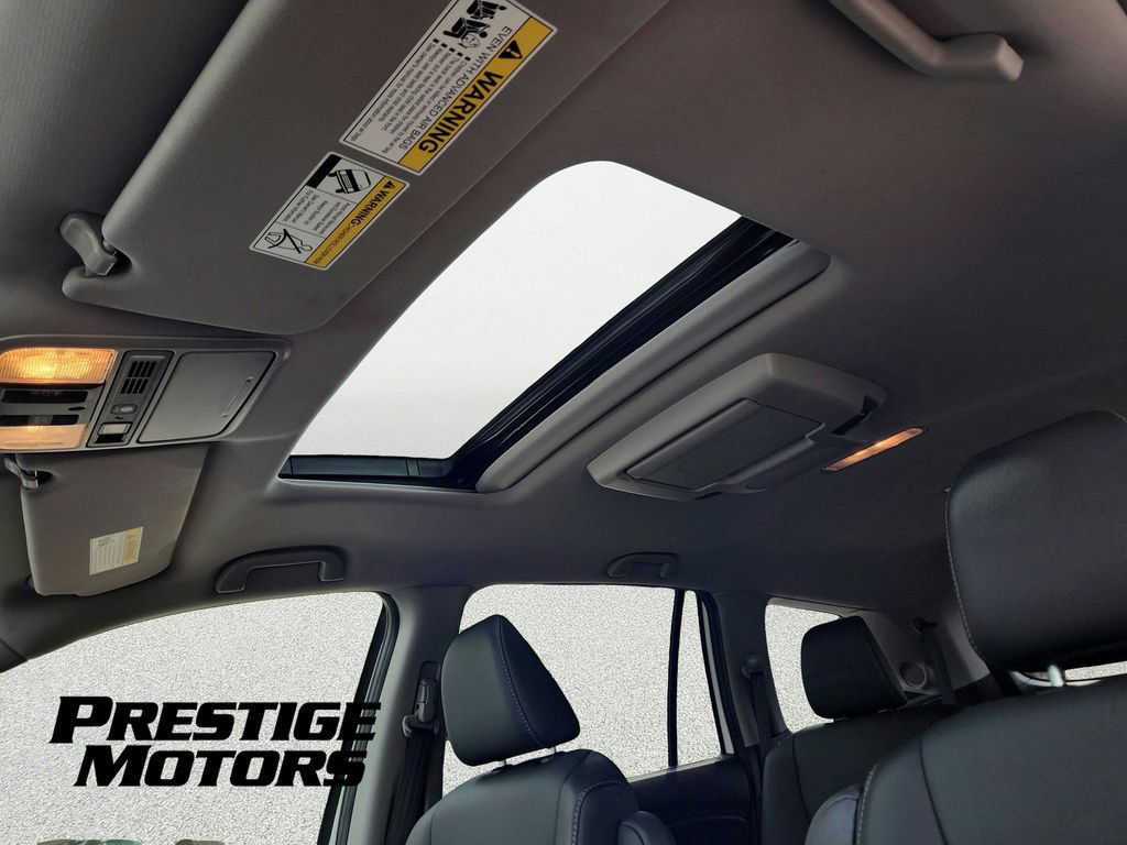 Used 2021 Honda Pilot Touring image 19