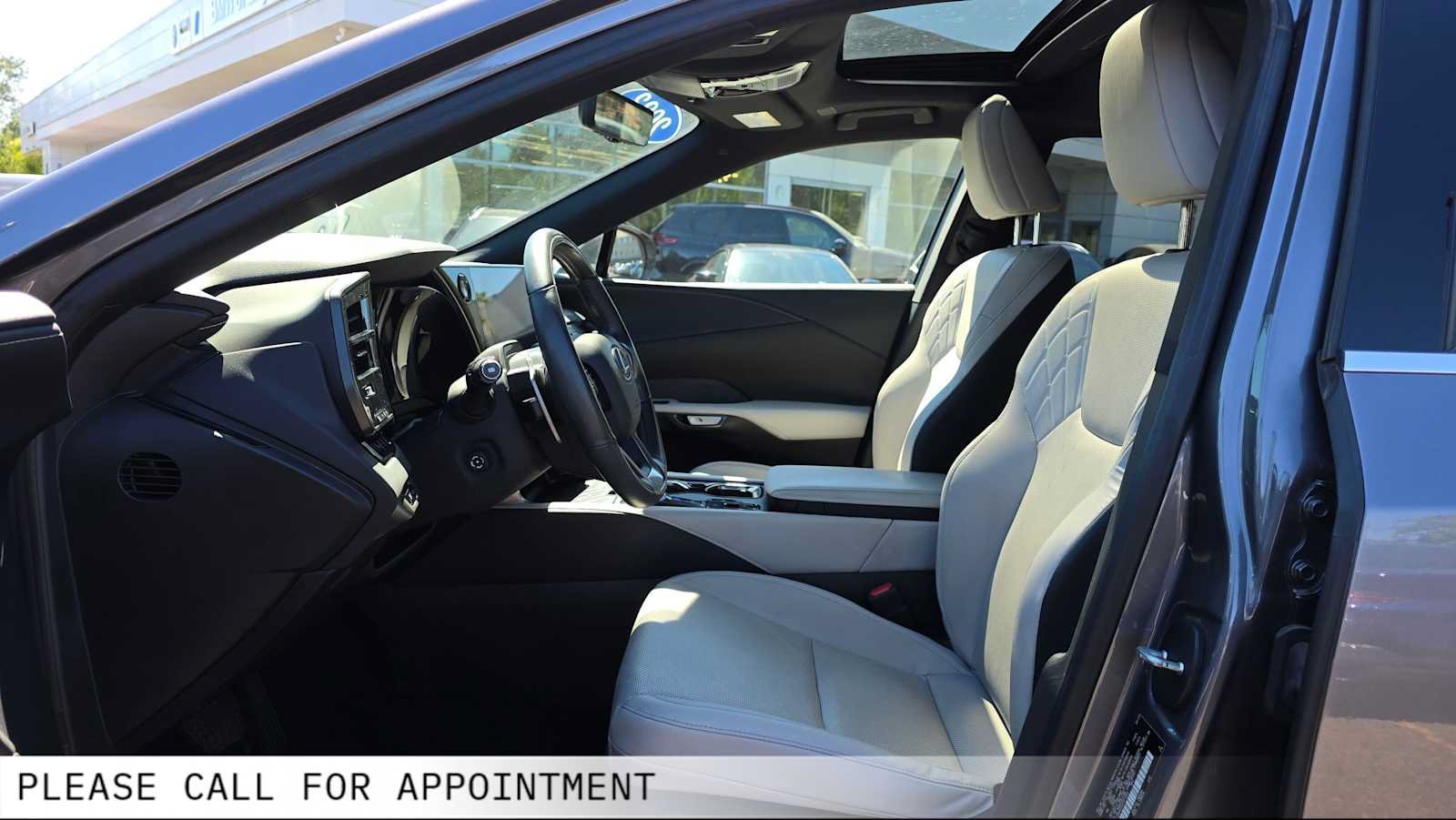 Used 2023 Lexus RX 350h w/ Cold Area Package AWD/4WD image 21