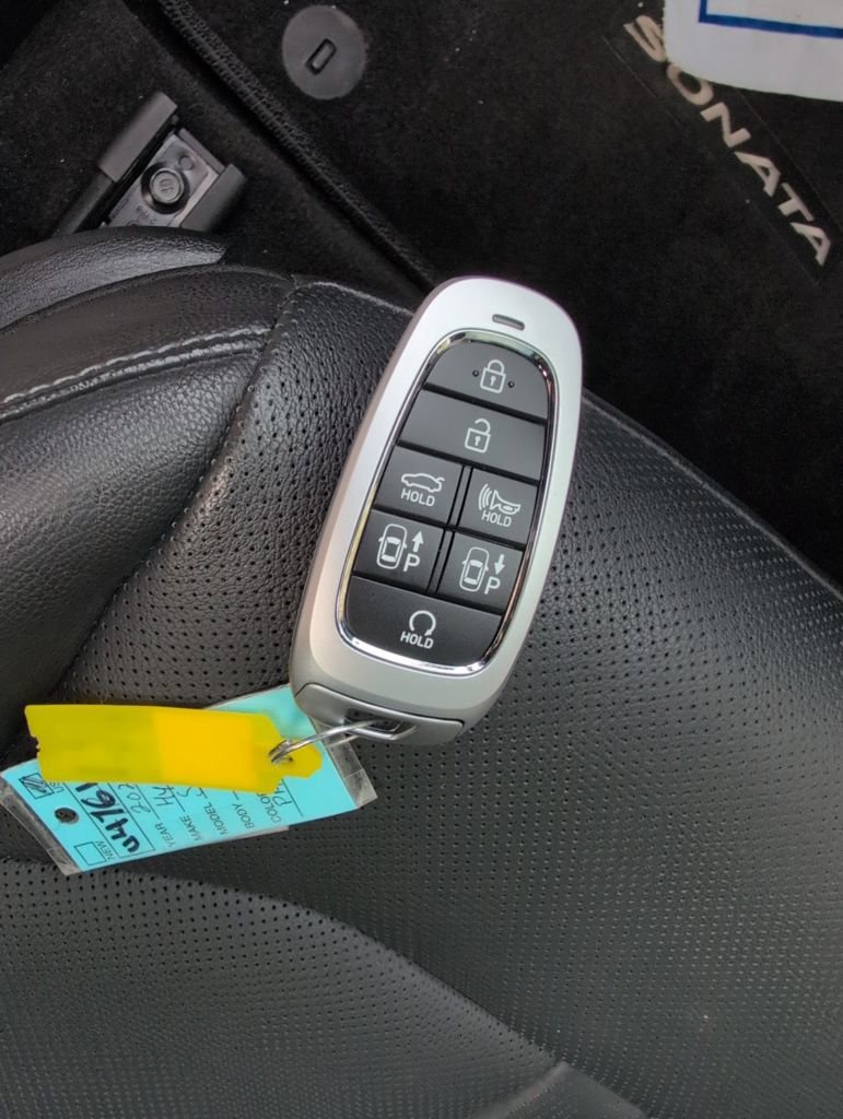 Used 2023 Hyundai Sonata Limited w/ Cargo Package image 30