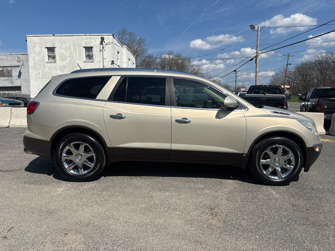 Used 2008 Buick Enclave CXL w/ Entertainment Package #3 AWD/4WD image 10