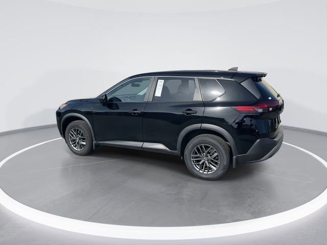 Used 2023 Nissan Rogue S image 4