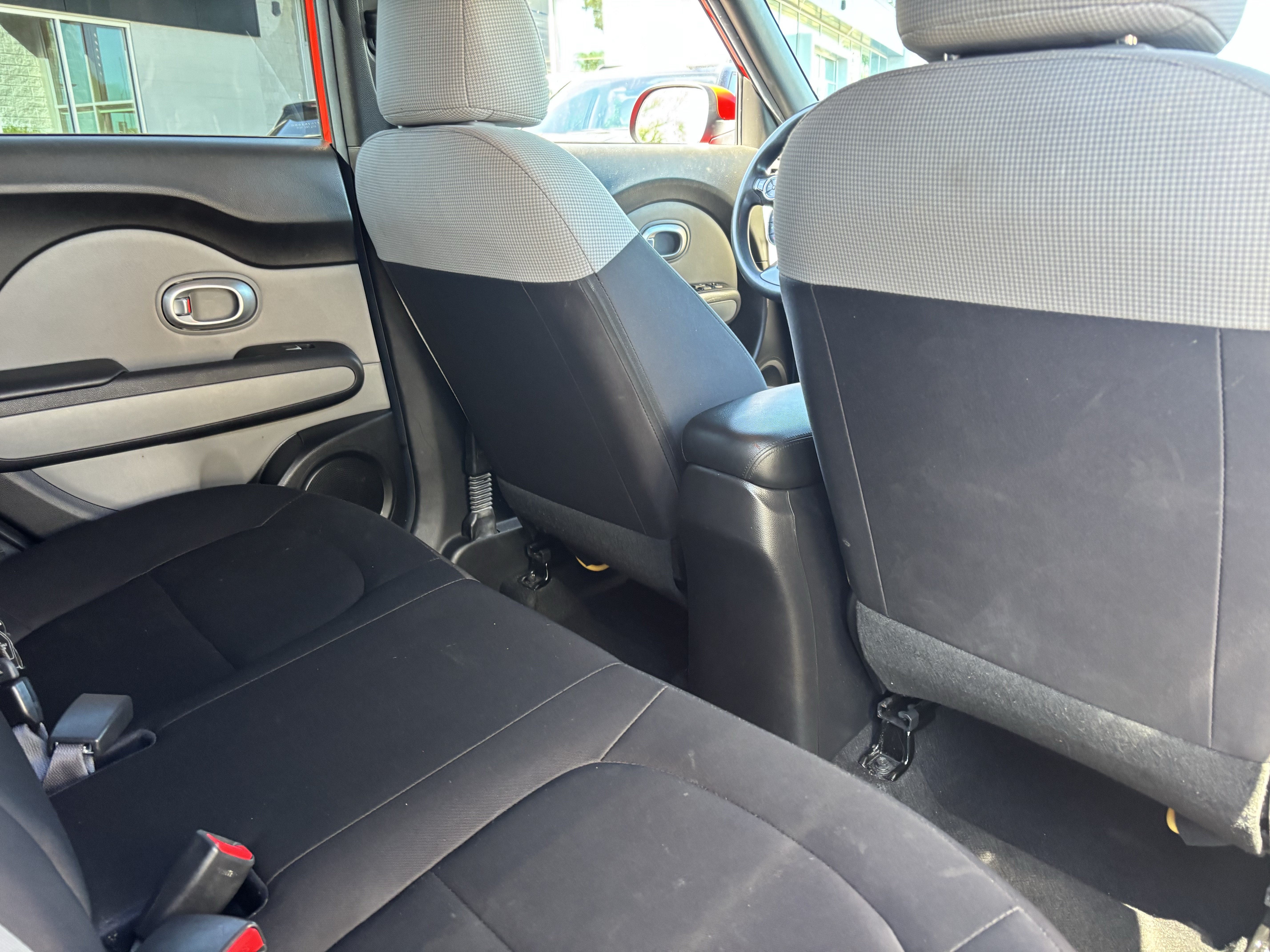 Used 2019 Kia Soul FWD image 11