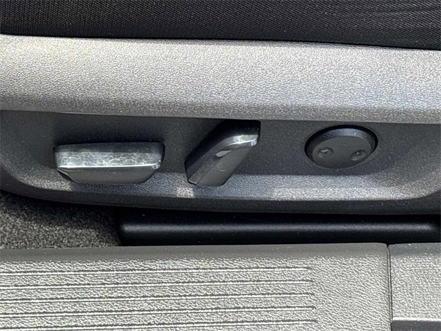 Certified 2023 Nissan Rogue SV image 21