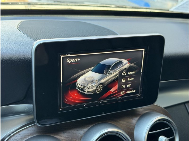 Used 2018 Mercedes-Benz C 300 Sedan image 46