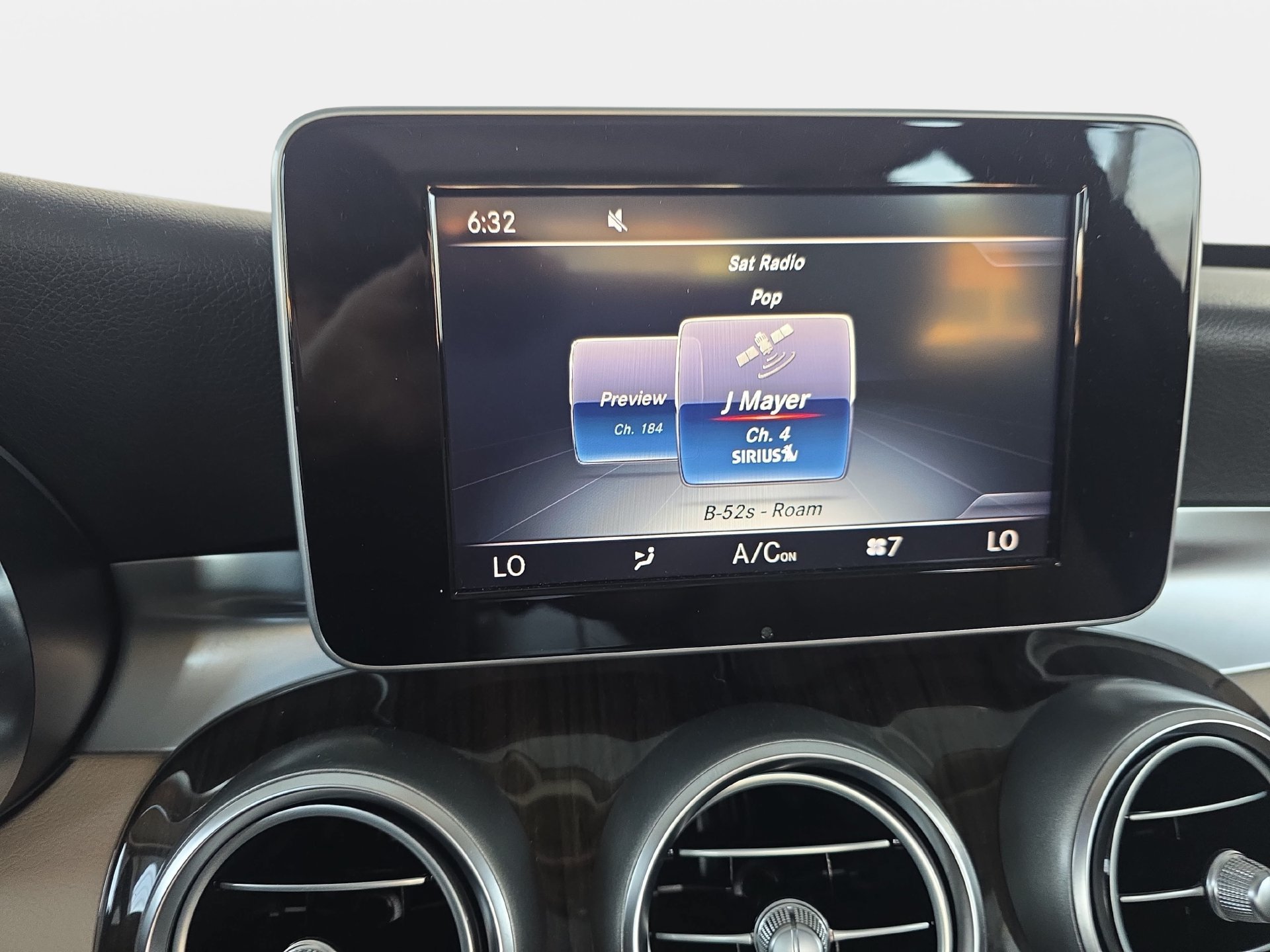Certified 2017 Mercedes-Benz C 300 4MATIC Sedan image 21