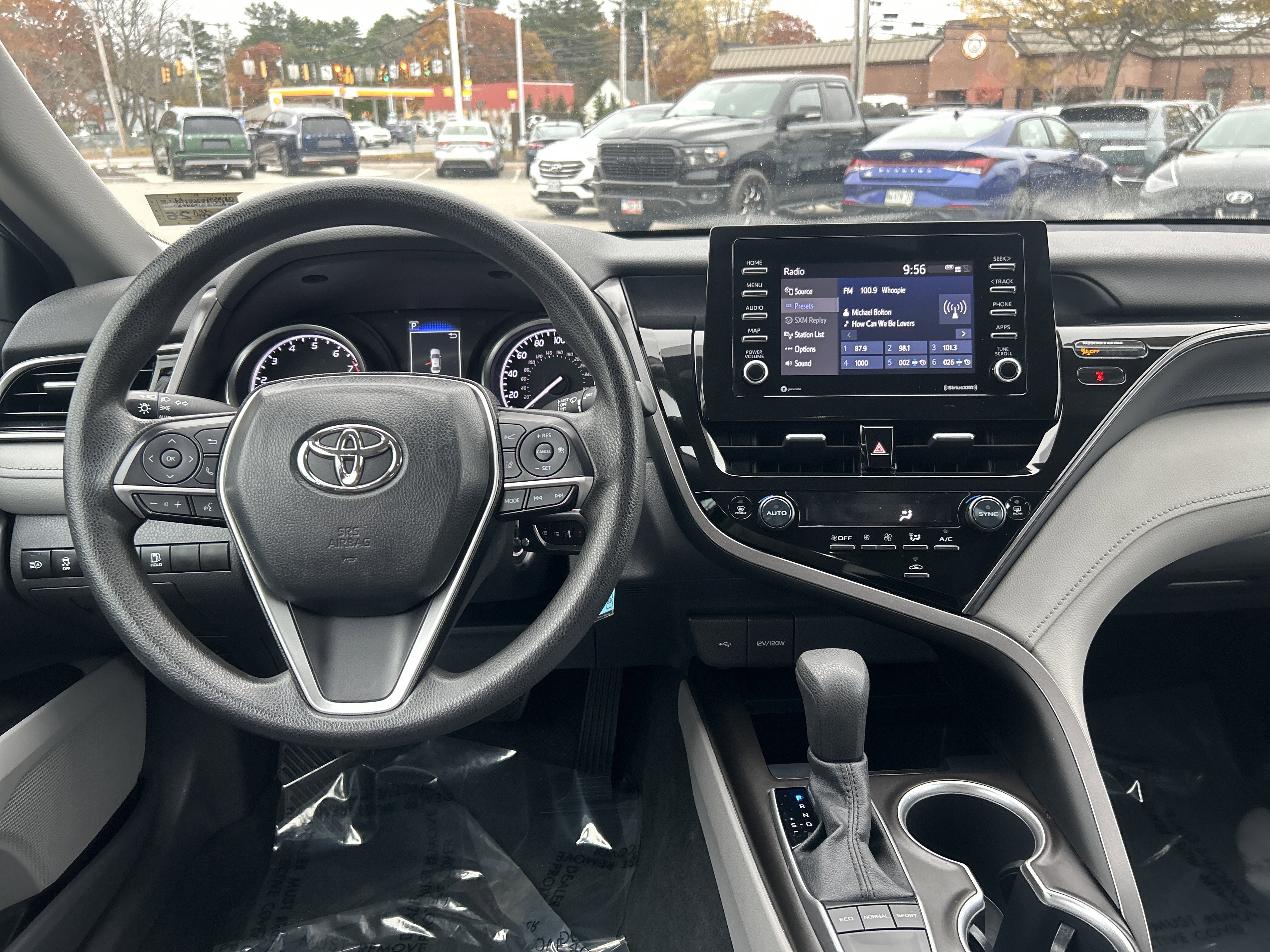 Used 2024 Toyota Camry LE image 19