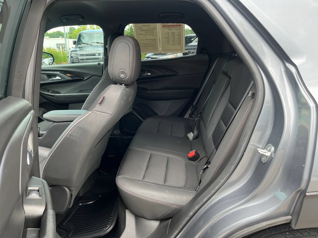 Used 2021 Chevrolet TrailBlazer RS w/ Convenience Package FWD image 25