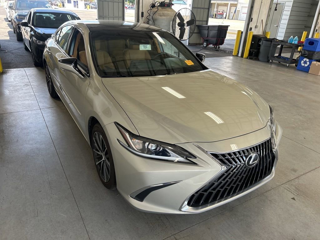 Used 2022 Lexus ES 350 w/ Premium Package