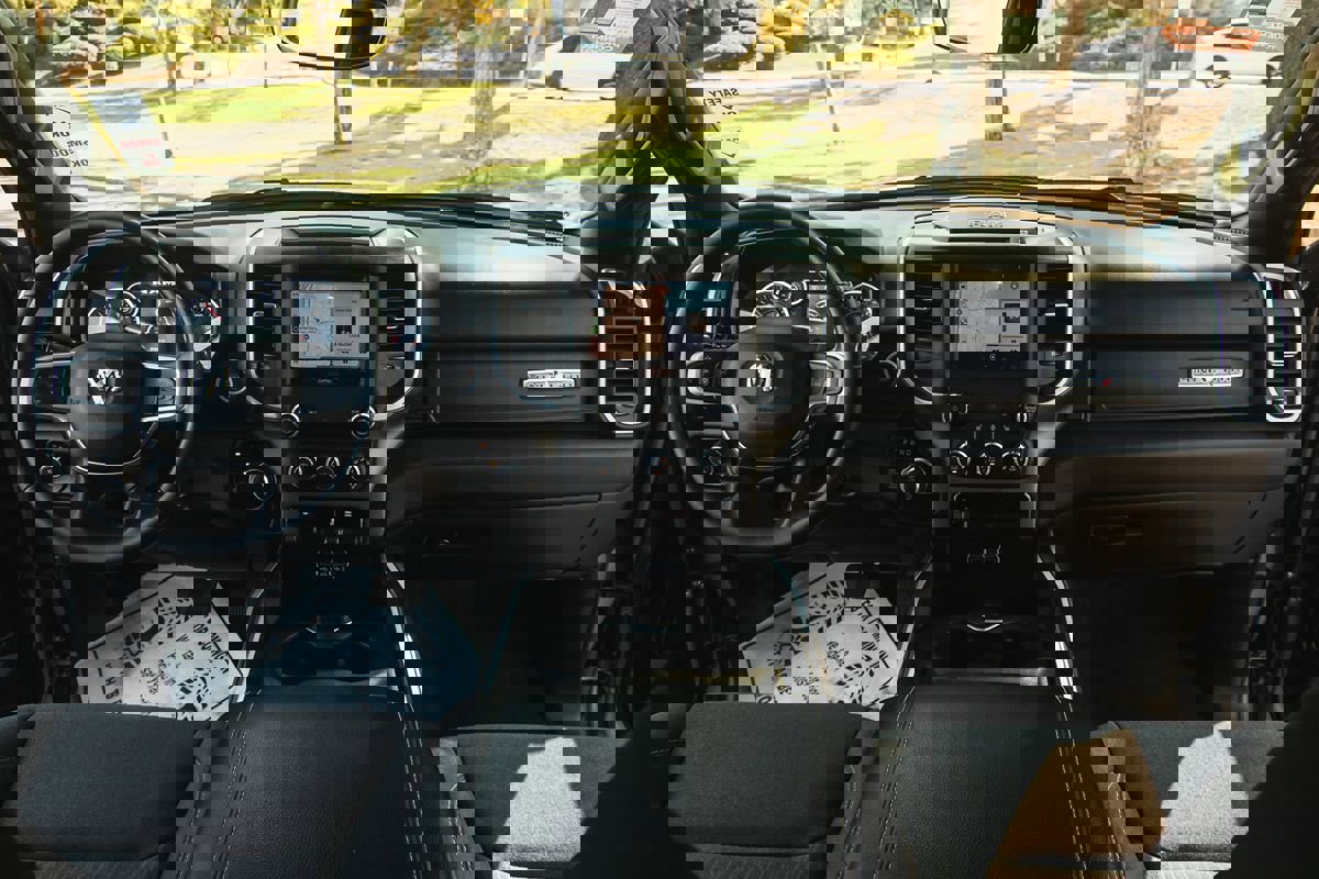 Used 2023 RAM 1500 Lone Star image 26