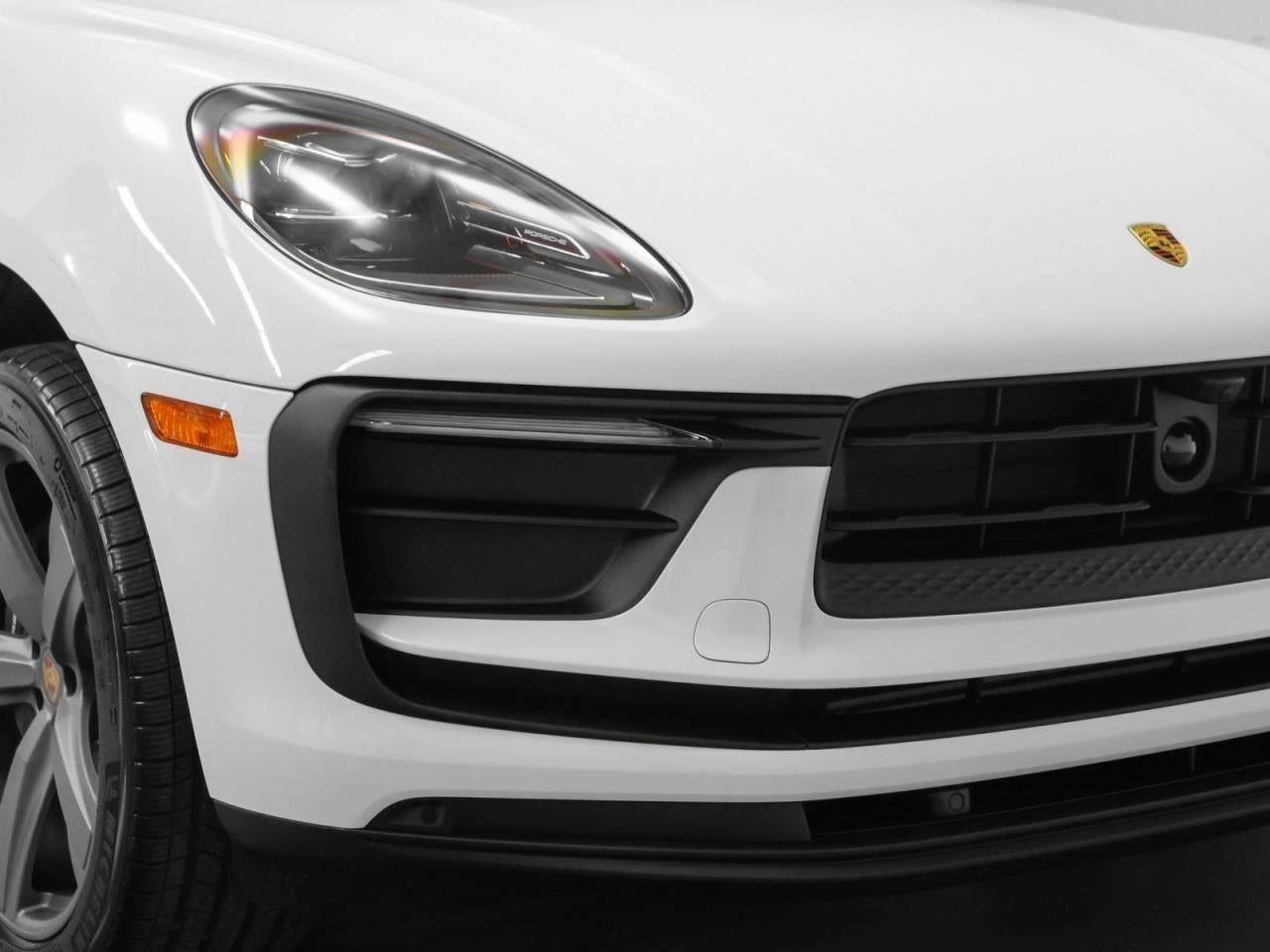 New 2025 Porsche Macan image 59