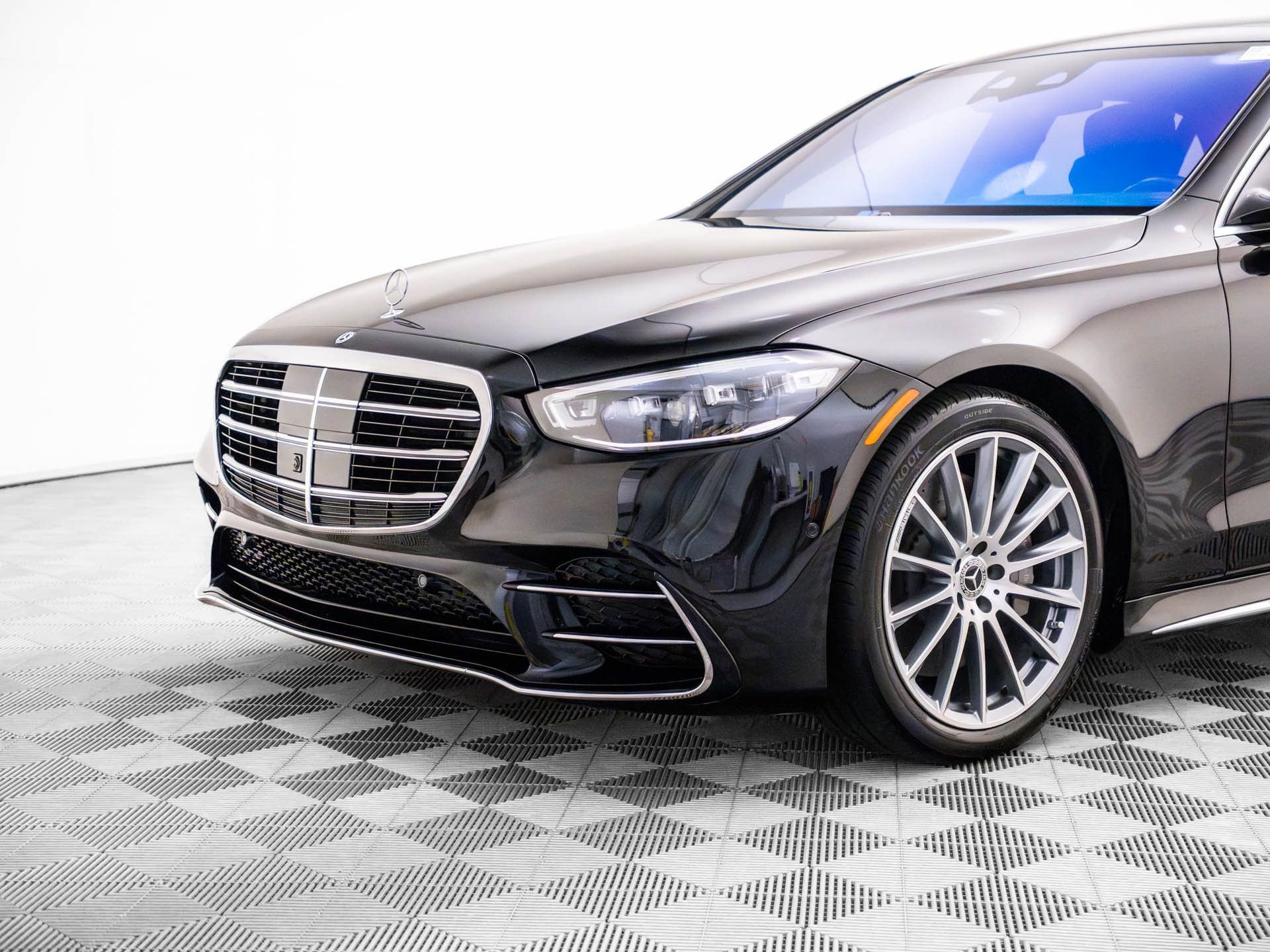 Certified 2023 Mercedes-Benz S 580 4MATIC Sedan image 34