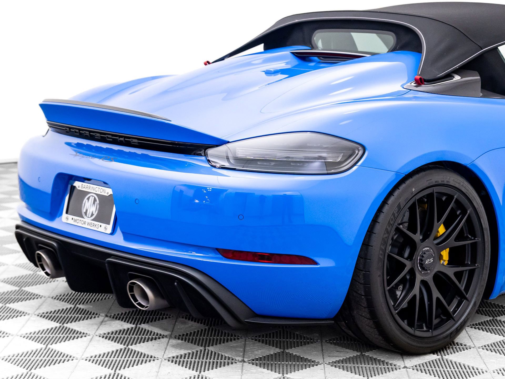 Certified 2025 Porsche 718 Boxster Spyder RS image 32