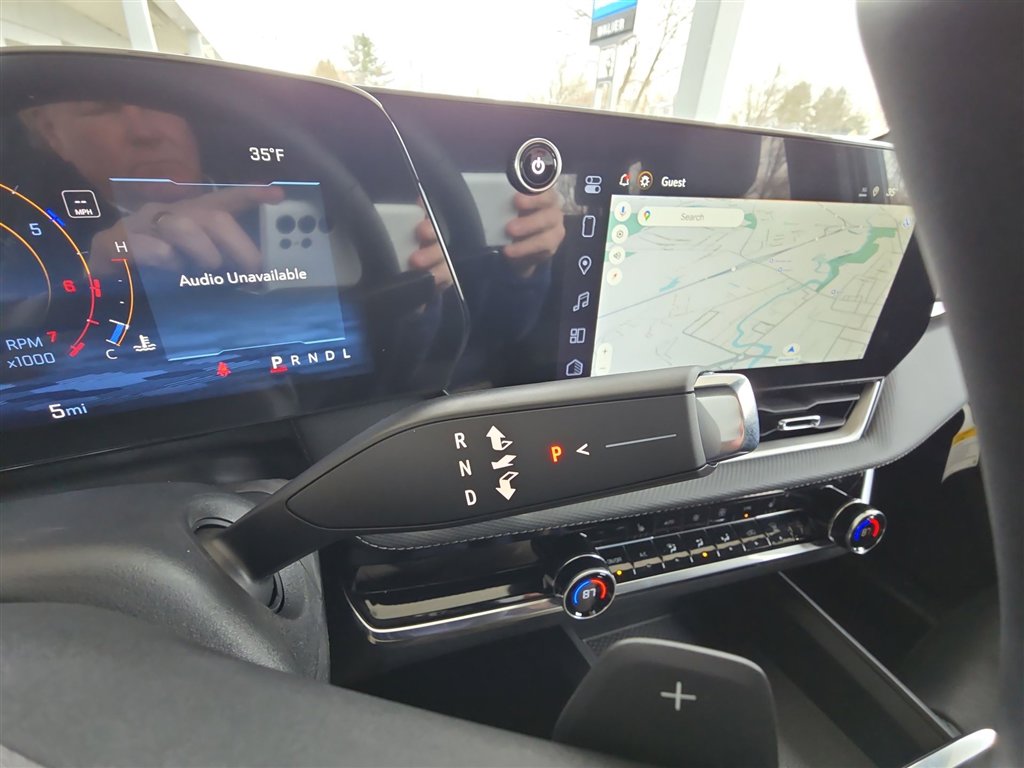 New 2026 Chevrolet Equinox LT image 16