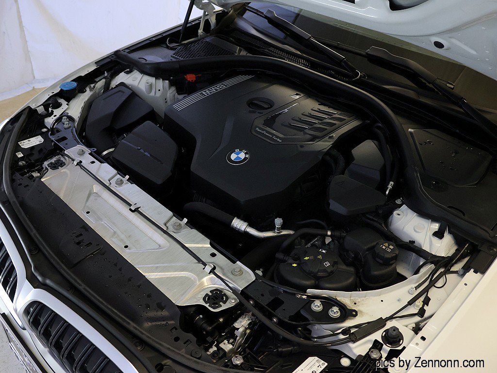 Certified 2024 BMW 330i xDrive Sedan w/ Convenience Package image 35