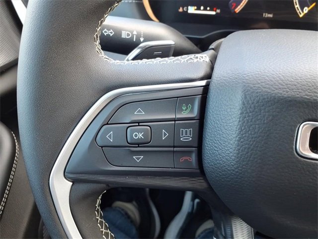 New 2025 Jeep Grand Cherokee L Laredo image 25