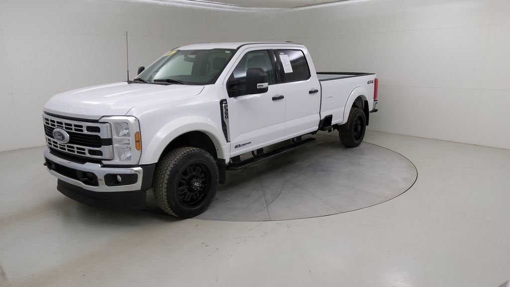 Used 2024 Ford F350 XLT image 20