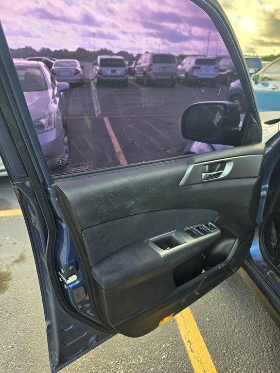 Used 2011 Subaru Forester 2.5X Touring AWD/4WD image 2