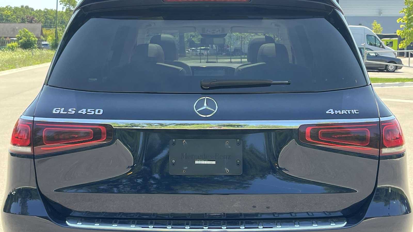 Used 2022 Mercedes-Benz GLS 450 4MATIC image 16