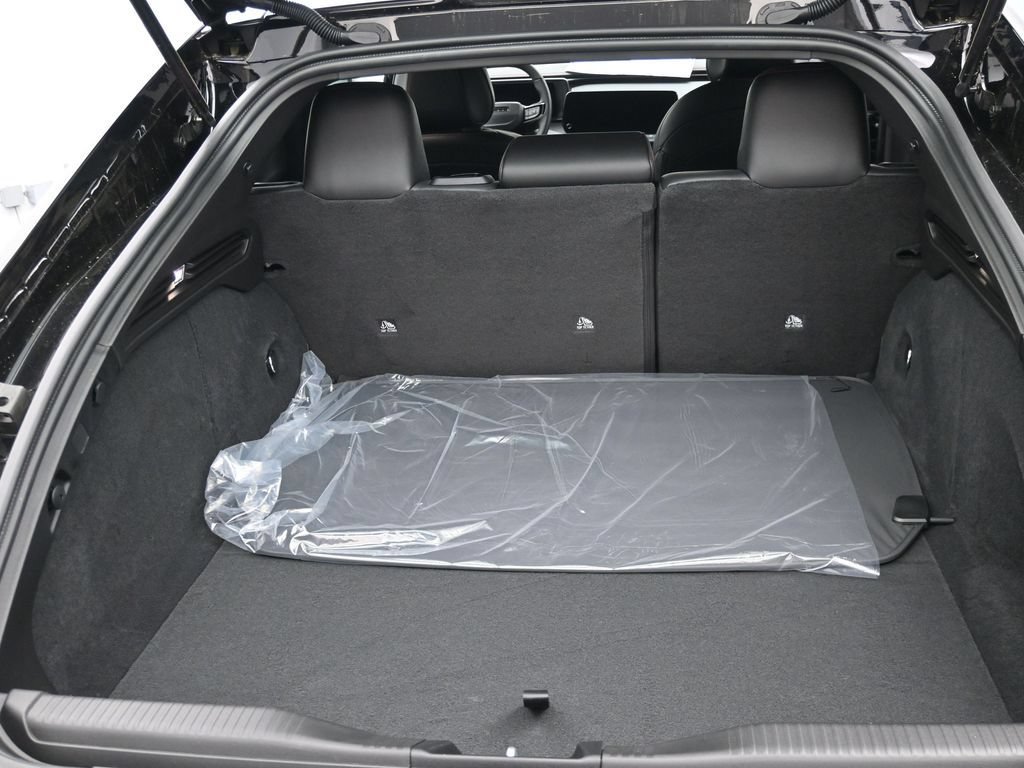 New 2026 Dodge Charger Scat Pack w/ Blacktop Package AWD/4WD image 13