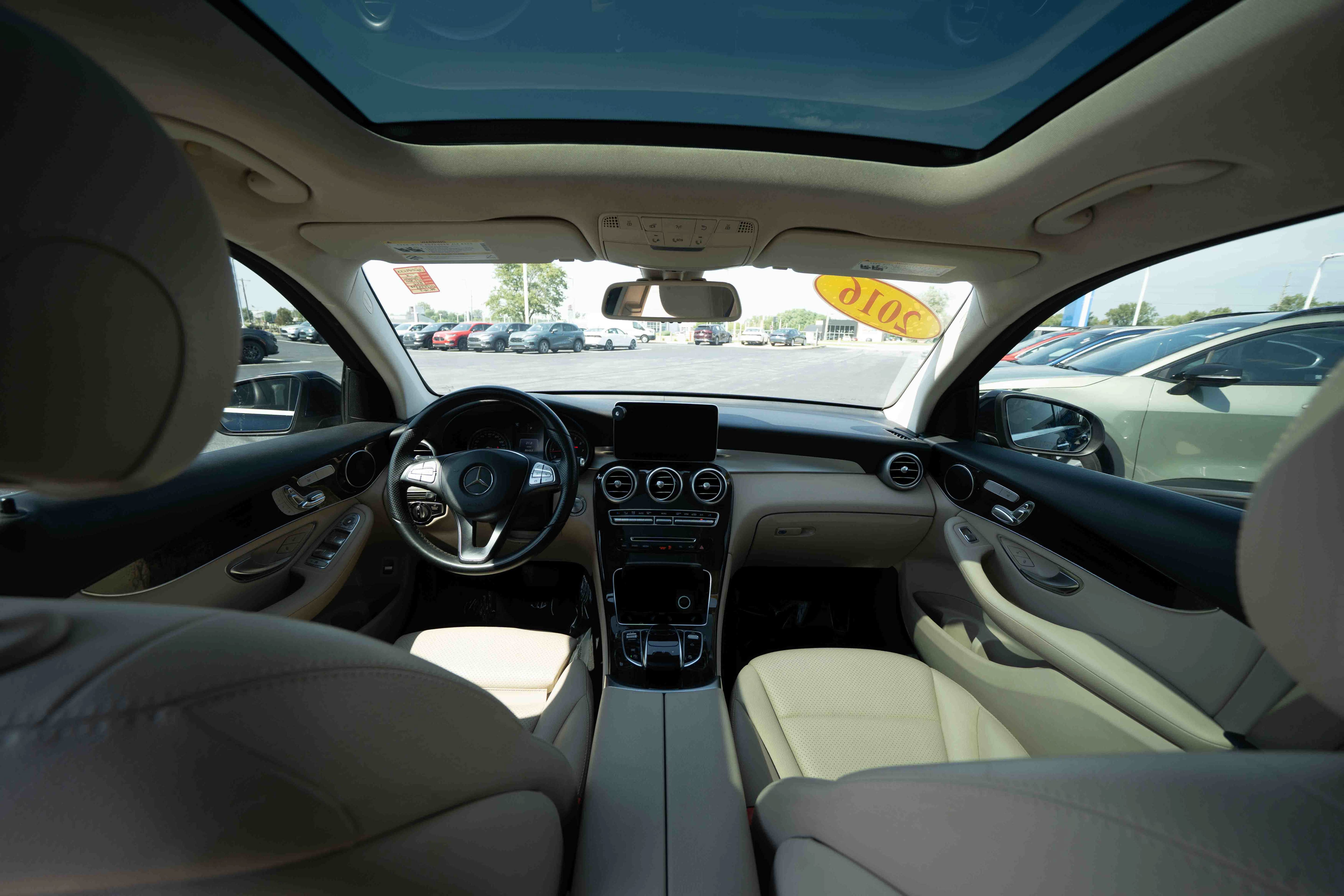 Used 2016 Mercedes-Benz GLC 300 image 19