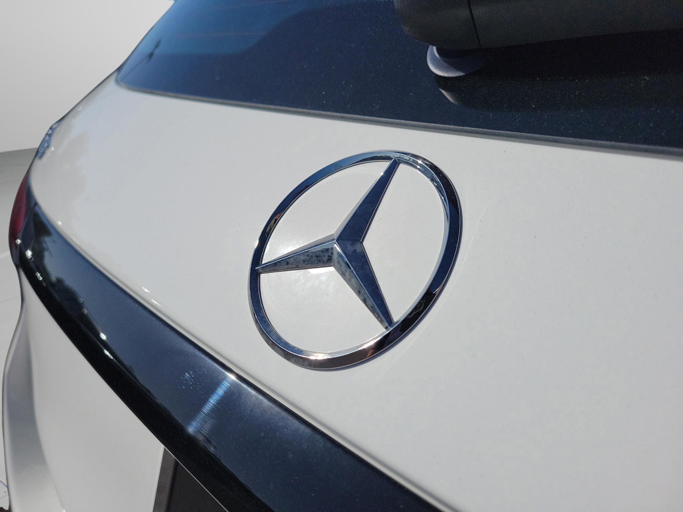 New 2026 Mercedes-Benz GLC 43 AMG 4MATIC image 32