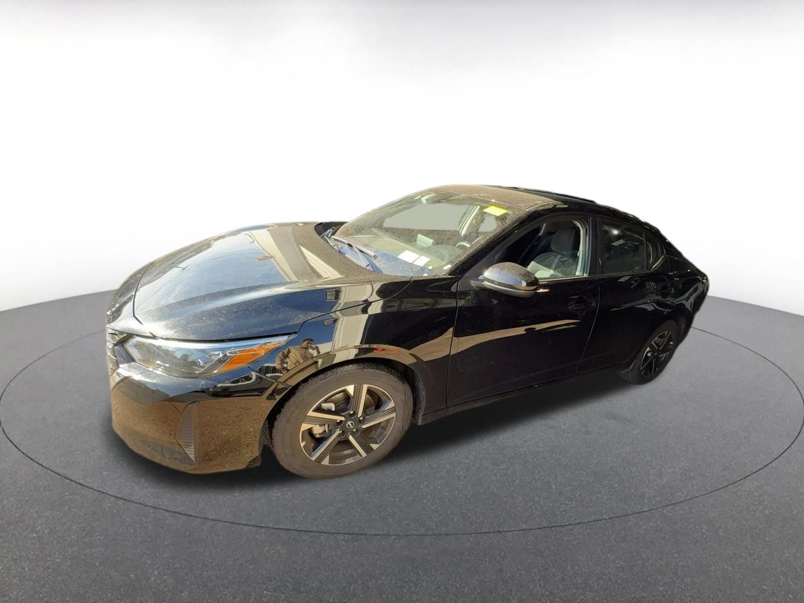 Used 2025 Nissan Sentra SV image 4