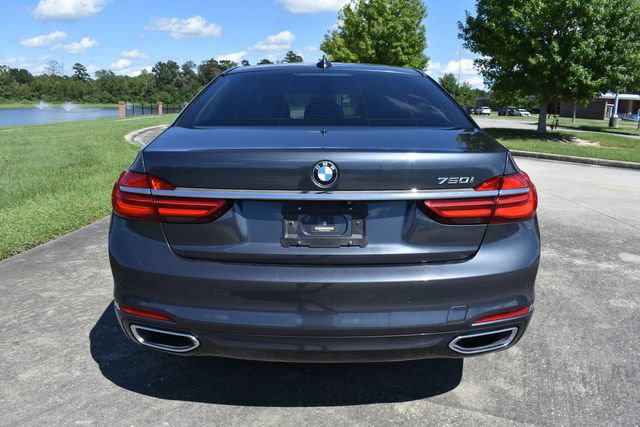 Used 2018 BMW 750i RWD image 8