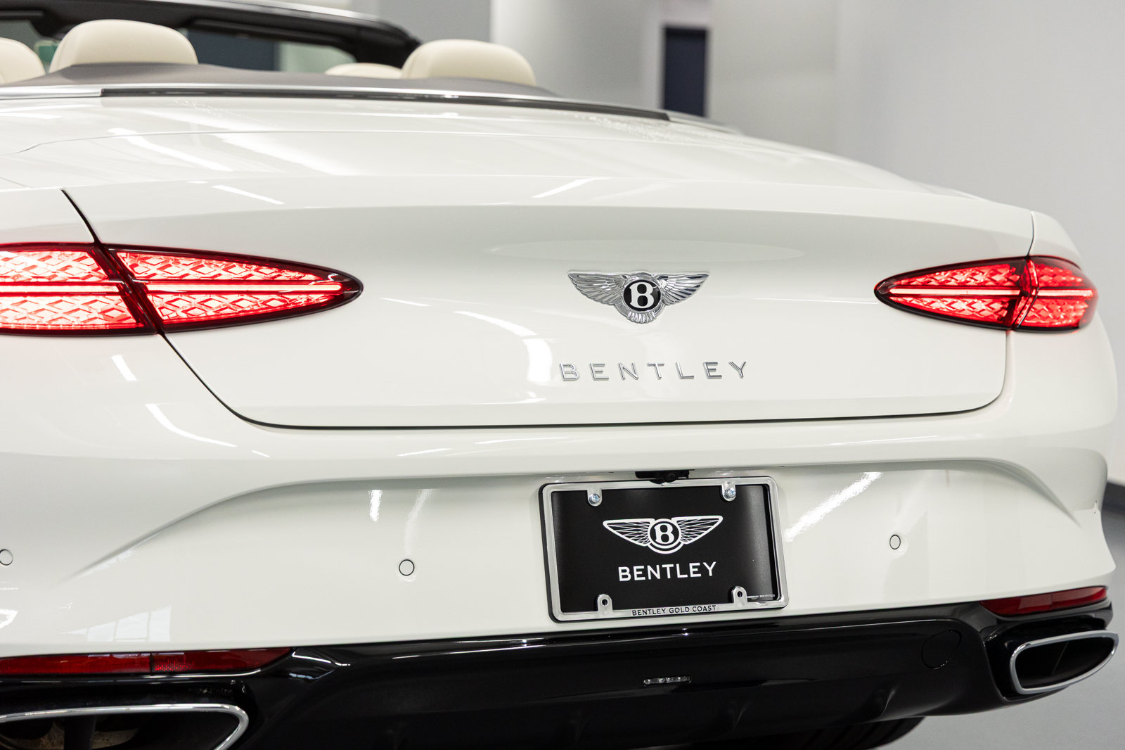 New 2026 Bentley Continental GT Azure AWD/4WD image 23