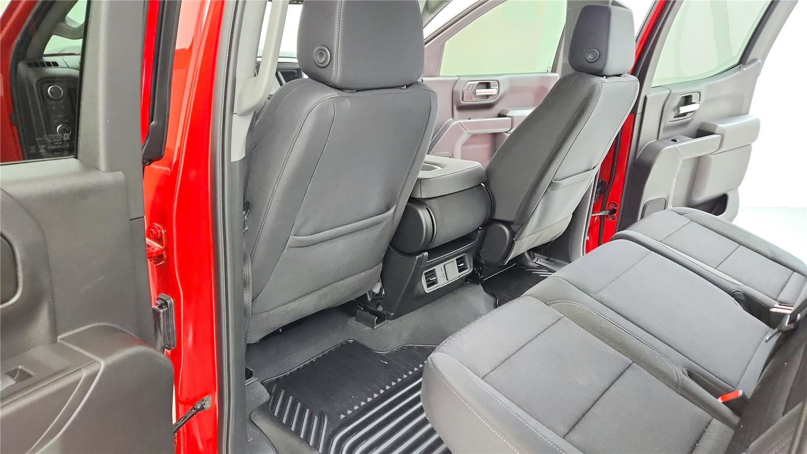 Used 2025 Chevrolet Silverado 1500 Custom Trail Boss image 29