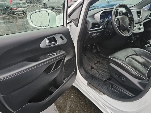 Used 2020 Chrysler Pacifica Limited w/ Advanced Safetytec Group image 26