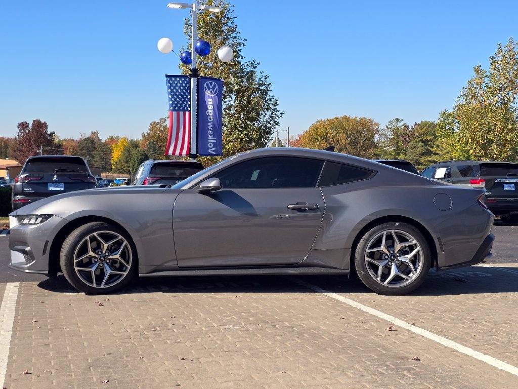 Used 2024 Ford Mustang Premium RWD image 18