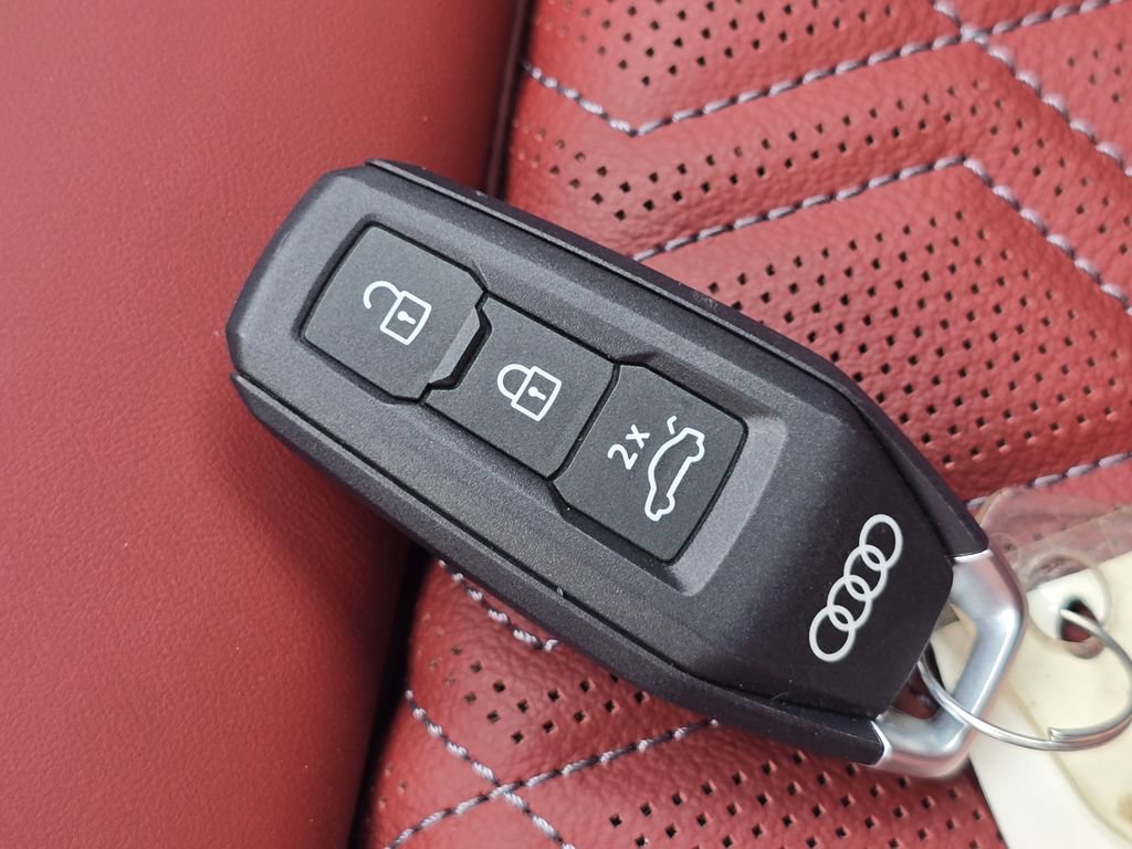 New 2026 Audi SQ5 Premium Plus AWD/4WD image 27