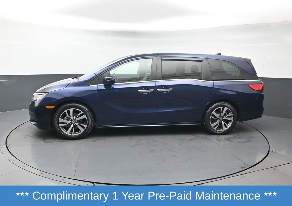 Certified 2024 Honda Odyssey Touring image 2
