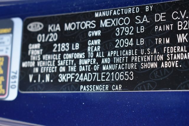 Used 2020 Kia Forte LXS FWD image 14