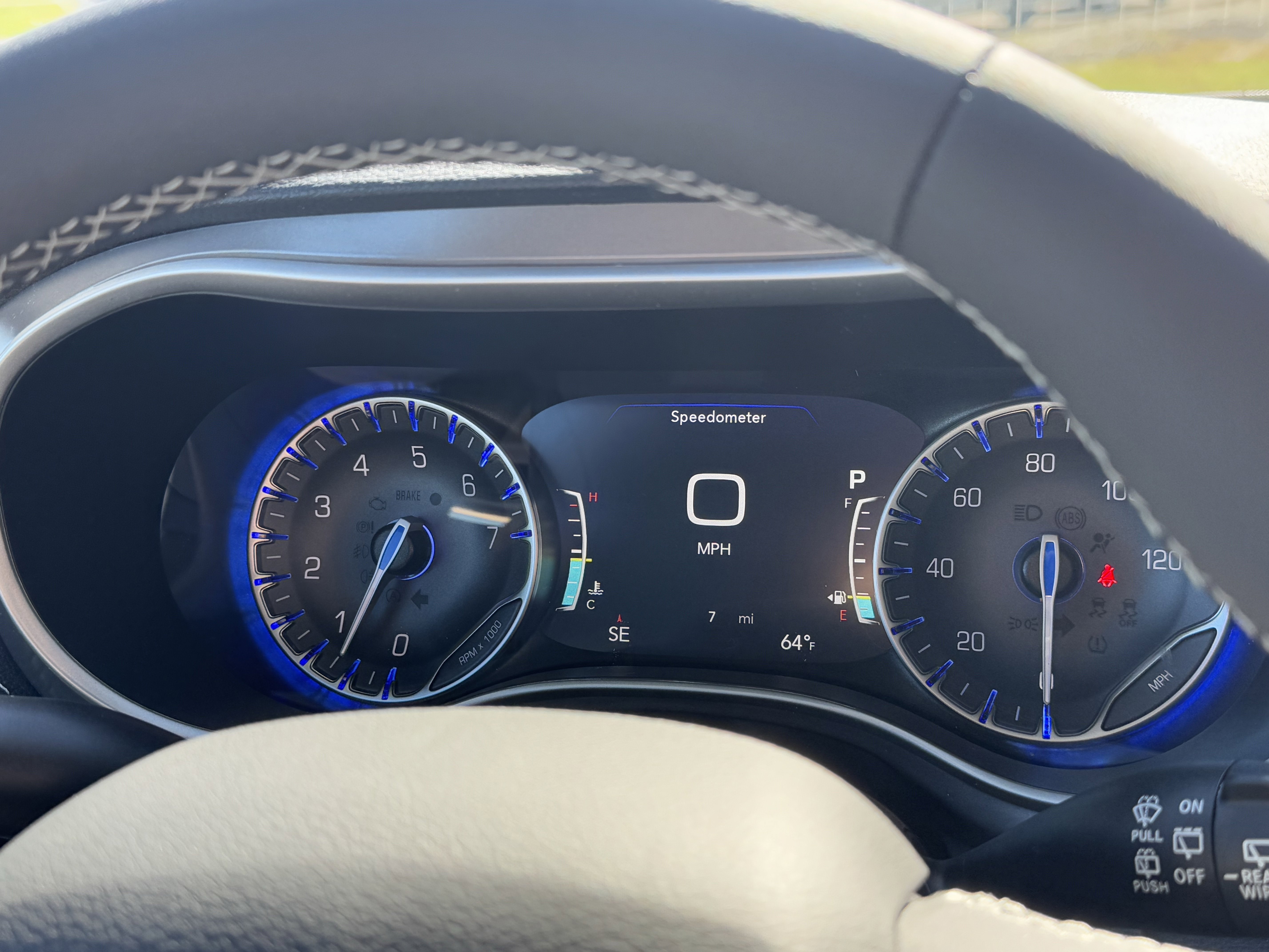 New 2026 Chrysler Pacifica Select image 16