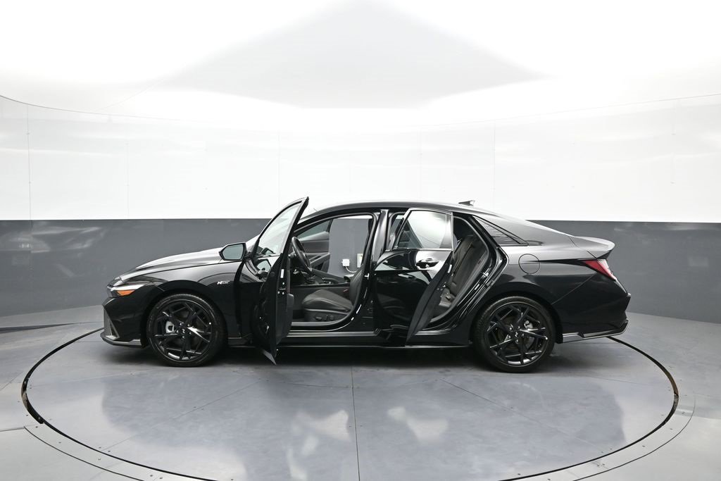 Used 2025 Hyundai Elantra N Line image 42
