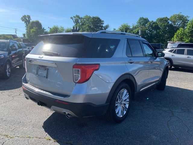 Certified 2022 Ford Explorer Limited w/ Equipment Group 301A RWD image 9