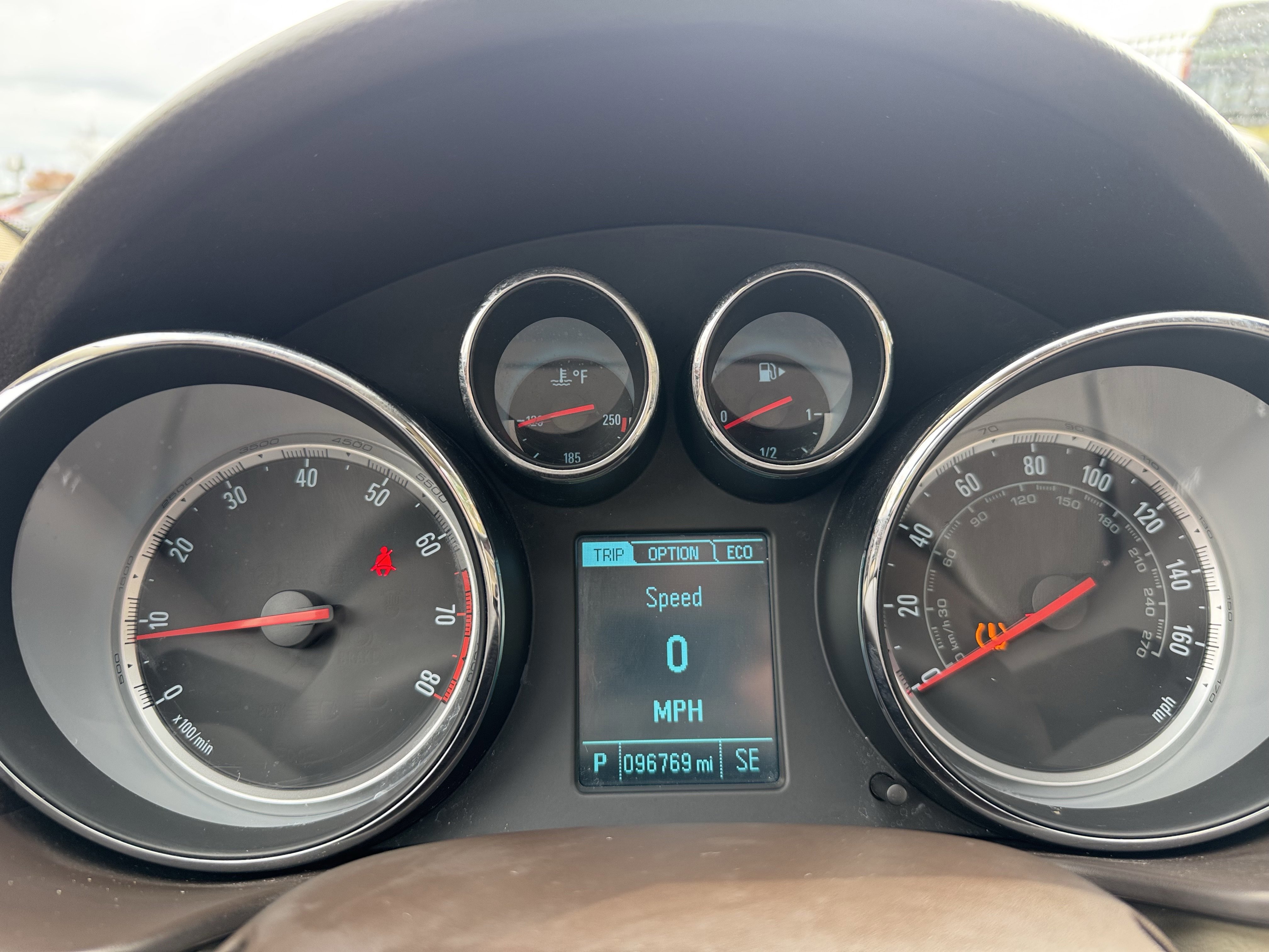 Used 2013 Buick Regal Premium image 15