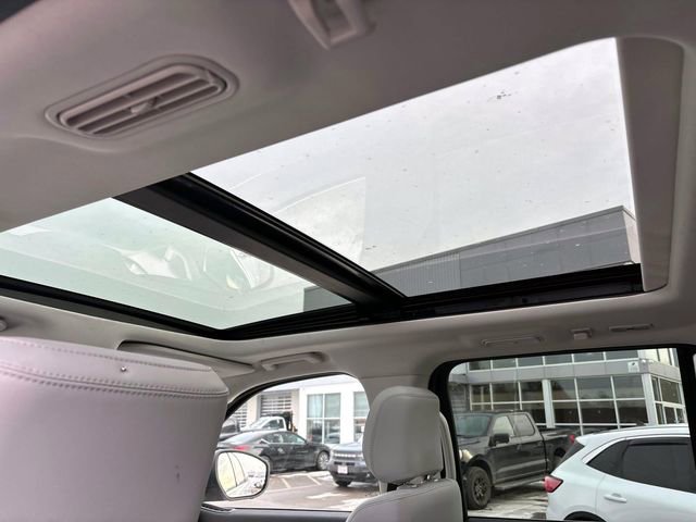 Used 2025 Ford Expedition Max Platinum image 12