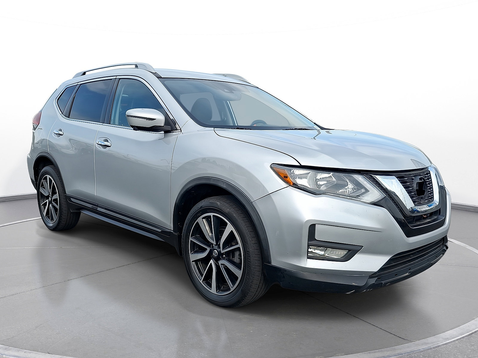Used 2019 Nissan Rogue SL AWD/4WD image 1