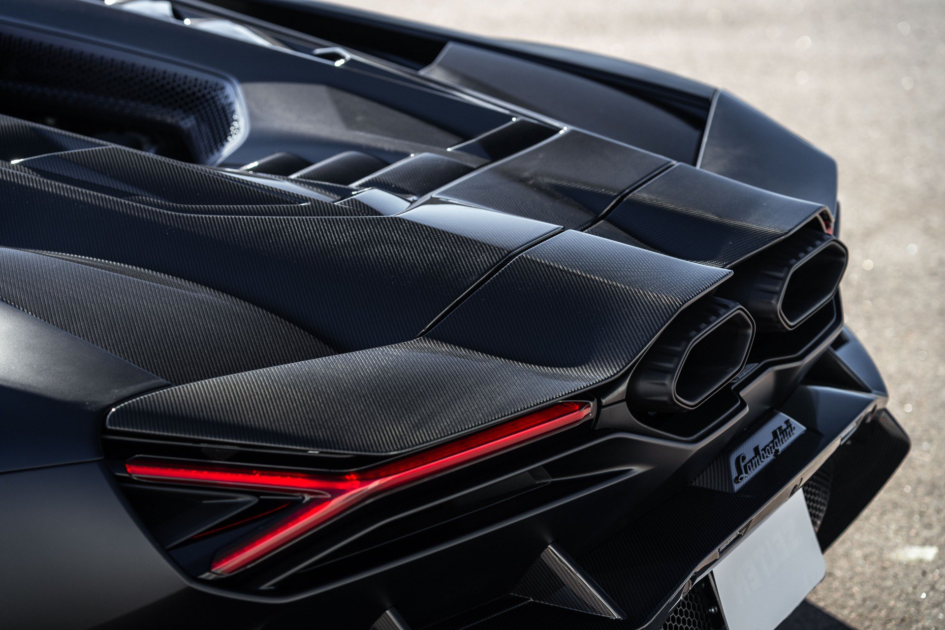 Used 2025 Lamborghini Revuelto AWD/4WD image 42