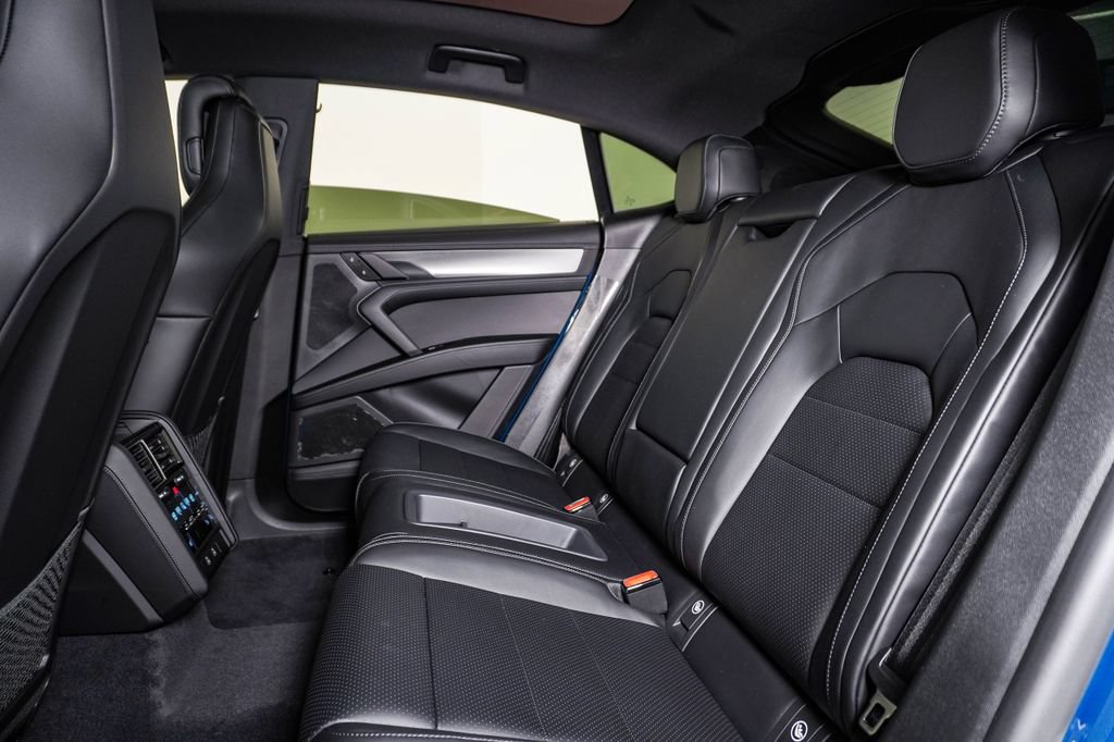 New 2026 Porsche Cayenne S AWD/4WD image 17