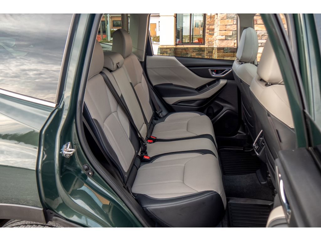 Used 2022 Subaru Forester Limited image 19