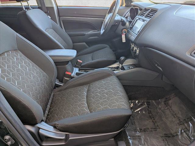 Used 2025 Mitsubishi Outlander Sport AWD image 22